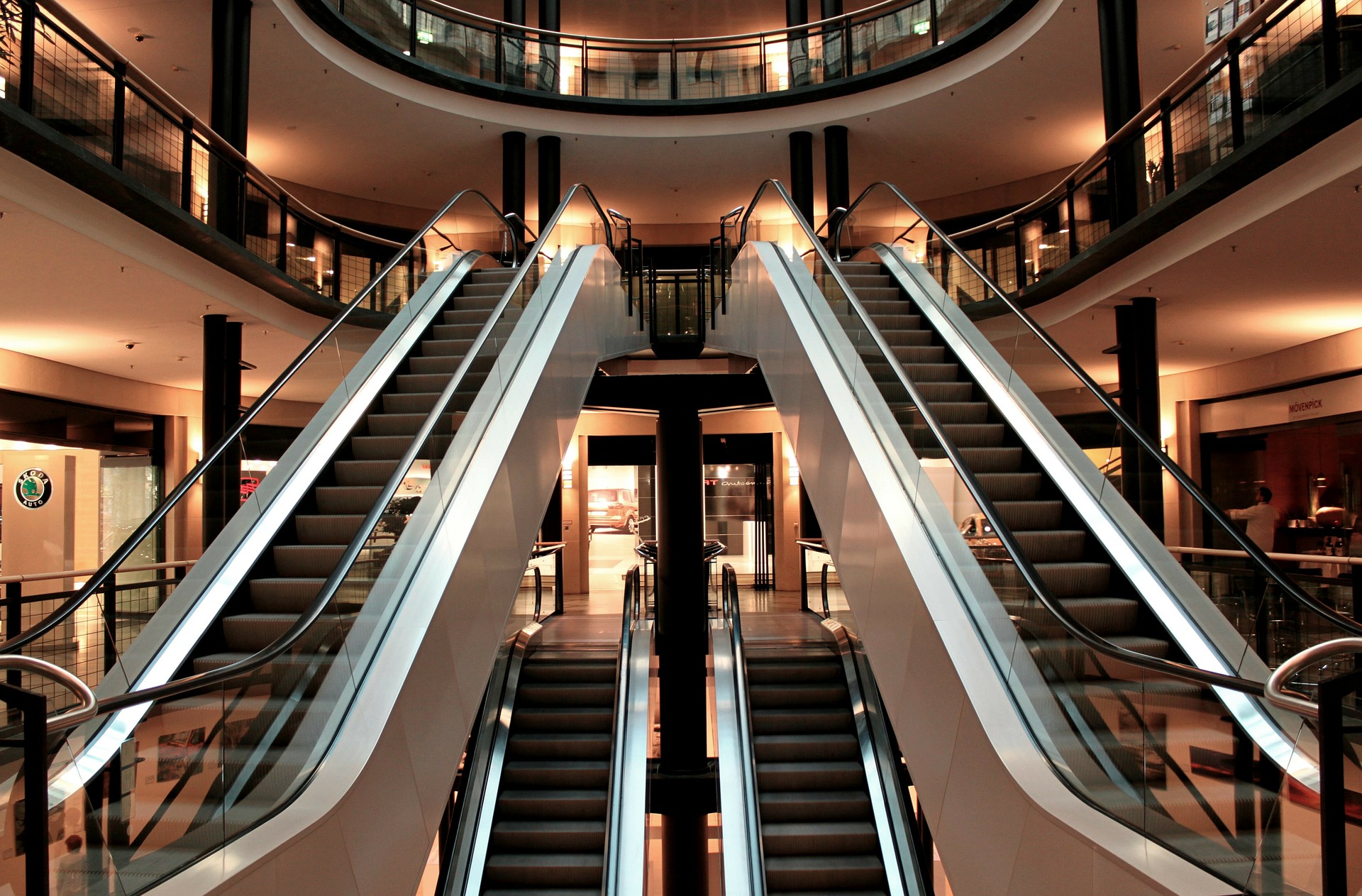 Where to go to shop in Tanjong Pagar